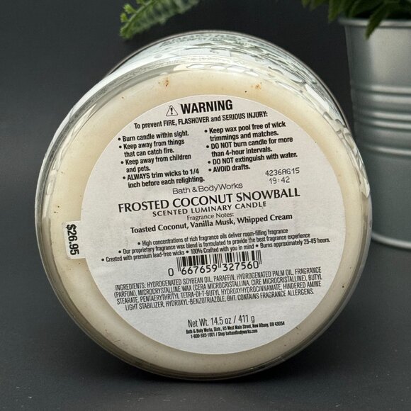 BBW Frosted Coconut Snowball Bath & Body Works 3 Wick Candle - Picture 9 of 10